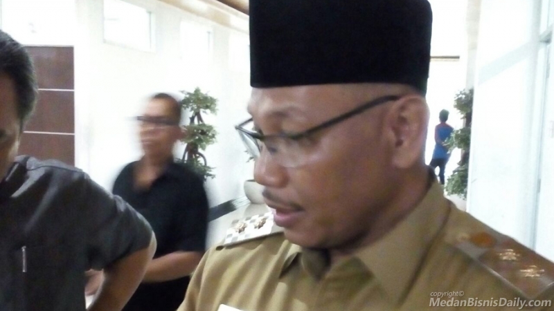 Wakil Walikota Medan Malah Tuding Pemerintah Pusat Penyebab Jalanan Kota Medan Amburadul